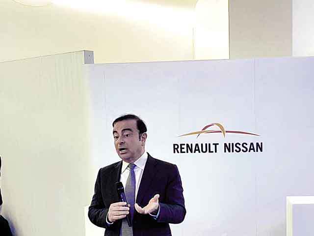 Imaginea articolului Nissan nu scapă: Procurorii japonezi vor să pună sub acuzare şi compania auto după arestarea lui Carlos Ghosn