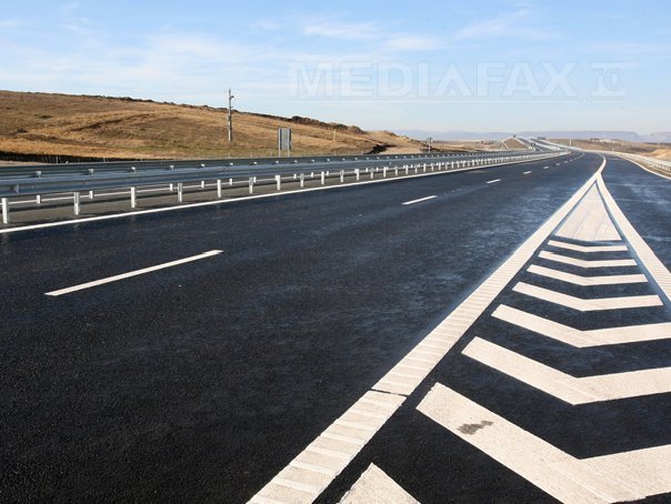 Imaginea articolului Noul constructor al lotului întâi din Autostrada Nădlac-Arad a executat 20% din contract. Când ar putea fi terminată lucrarea