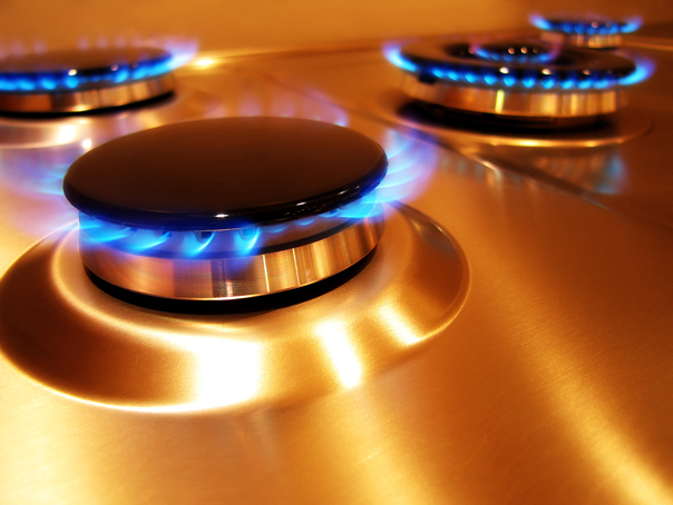 Imaginea articolului EXCLUSIV: Guvernul şi CE au convenit un nou calendar de creştere a preţului la gaze pentru casnici 