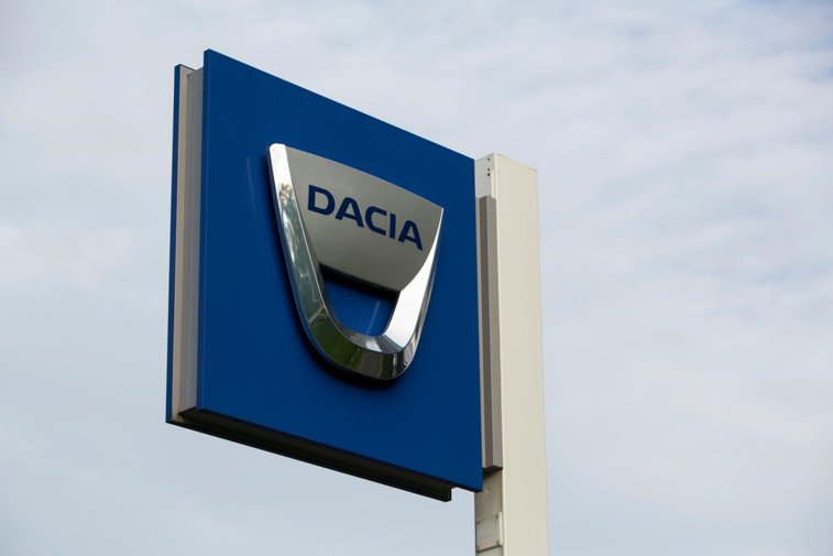Imaginea articolului Miercuri, 19 februarie, o zi cu trei veşti proaste pentru Dacia, cel mai mare exportator din România
