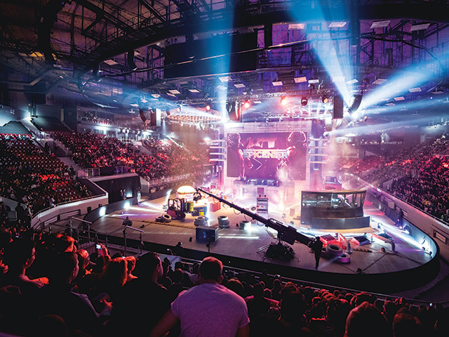 Imaginea articolului  Bucureştiul organizează Campionatul mondial de jocuri video. Câţi spectatori sunt aşteptaţi pe Naţional Arena 