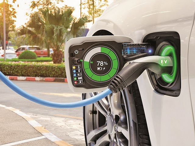Imaginea articolului Una din cinci maşini vândute în 2023 va fi electrică, potrivit Agenţiei Internaţionale pentru Energie