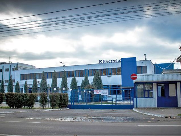 Imaginea articolului Prăbuşire record de 23% pentru acţiunile Electrolux. Compania are în România o fabrică la Satu Mare