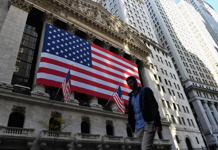 Imaginea articolului Scăderi abrupte pe Wall Street în ultimele zile: s-a instalat sentimentul de „frică extremă” 