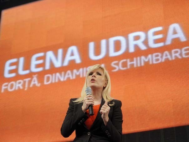 Imaginea articolului Elena Udrea: Subiectul contestaţiilor e închis, rămân în partid. PDL să lupte cu USL