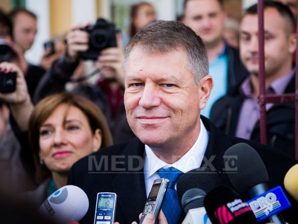 Imaginea articolului Preşedintele ales, Klaus Iohannis, aşteptat la Alba Iulia de 1 Decembrie