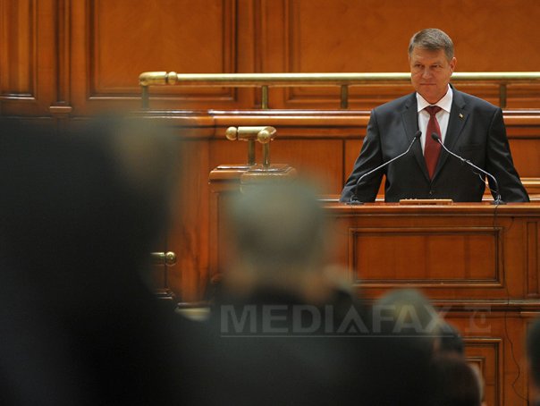 Imaginea articolului Iohannis cere să se adreseze Parlamentului în 16 septembrie: Votul prin corespondenţă, un cod al incompatibilităţilor, teme ale mesajului preşedintelui