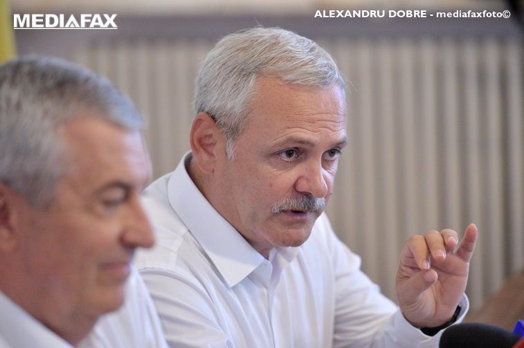 Imaginea articolului Tăriceanu şi alţi lideri ALDE discută cu Dragnea şi Teodorovici despre rectificarea bugetară