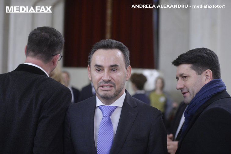 Imaginea articolului Primarul Aradului Gheorghe Falcă: Teodorovici nu înţelege că nu e şeful primarilor şi nu face glumiţe pe seama noastră