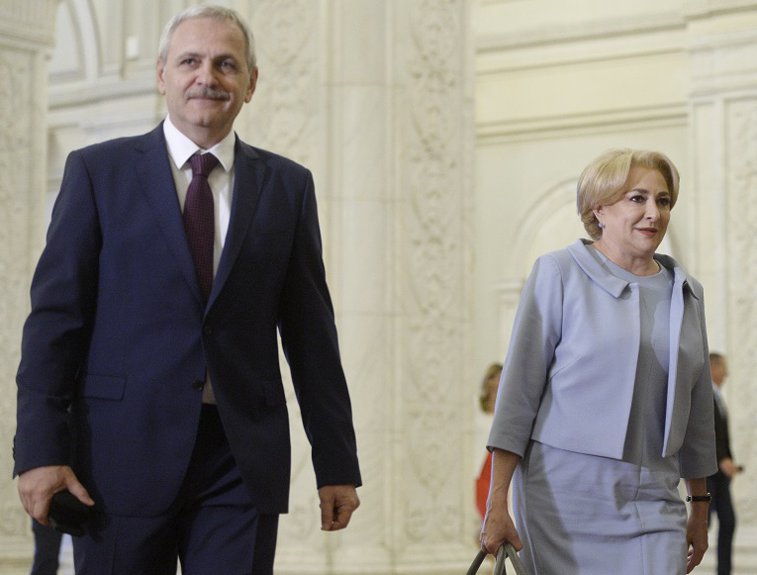 Imaginea articolului Dăncilă, discuţii cu Dragnea înaintea CEx al PSD. Premierul, la Parlament după şedinţa de Guvern 