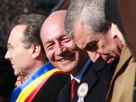 Adomnicăi: Băsescu va rămâne în istorie ca simbol al dezbinării naţionale