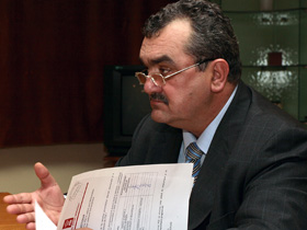 Miron Mitrea, audiat marţi de deputaţii jurişti (Imagine: Mediafax Foto)