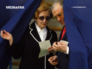 Ion şi Nina Iliescu au votat 