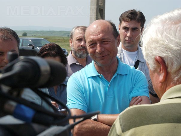 Imaginea articolului Băsescu despre afirmaţia lui Koszegi (FIDESZ): Să răspundă preşedintele interimar, că el nu e ales