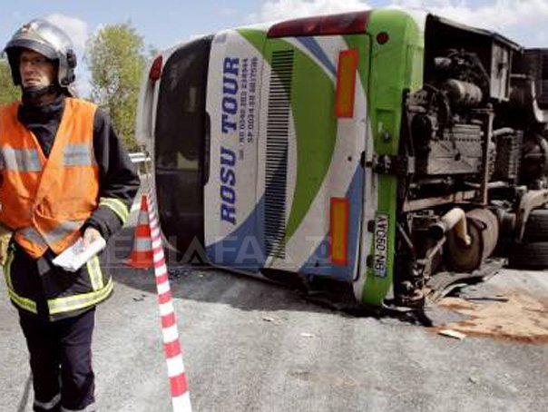 Imaginea articolului ACCIDENTUL DE AUTOCAR DIN FRANŢA: Administratorul firmei de turism susţine că autocarul nu era închiriat nimănui