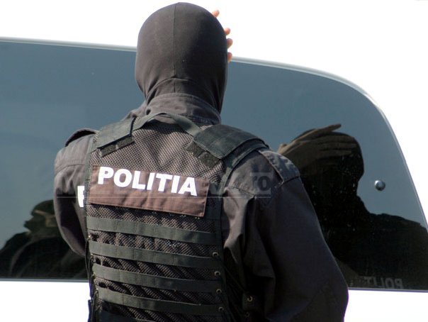 Imaginea articolului Percheziţii în municipiul Buzău, la administratori de firme suspectaţi de evaziune fiscală 