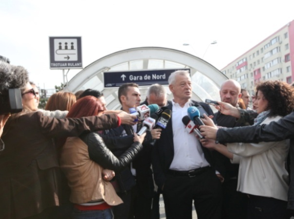 Imaginea articolului Trotuarul rulant Gara de Nord - Pasaj Basarab a fost inaugurat - FOTO