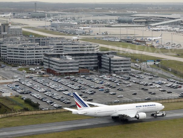 Imaginea articolului Air France: Pasagerii să amâne călătoriile sau să schimbe biletele din perioada 15-22 septembrie