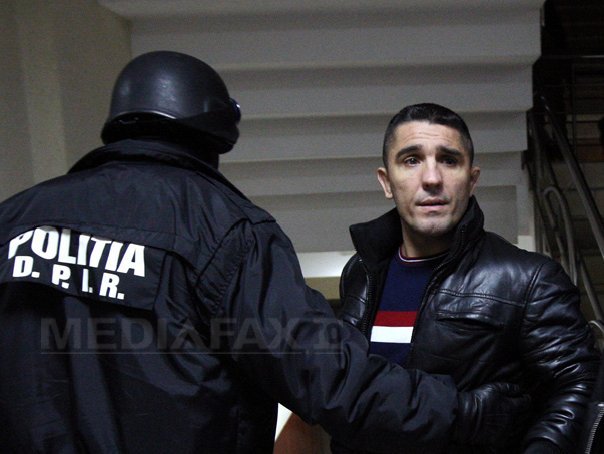 Imaginea articolului Corduneanu, reţinut pentru constituire de grup infracţional şi contrabandă, pus sub control judiciar