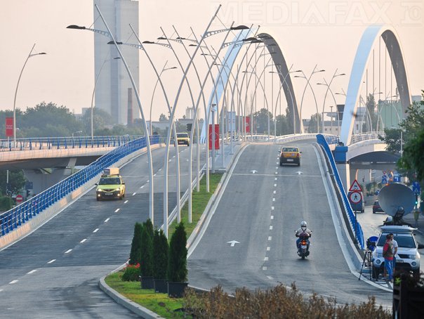 Imaginea articolului Acord de peste 100 milioane de euro pentru întreţinerea pasajelor şi podurilor din Bucureşti