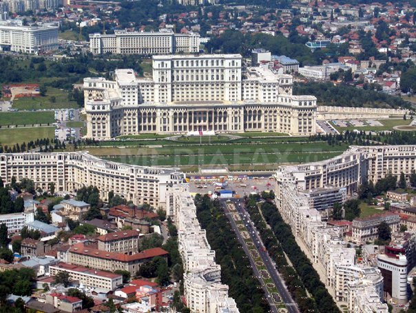Imaginea articolului Bucureştiul va fi promovat în străinătate cu Centrul Vechi, Palatul Parlamentului şi zona verde