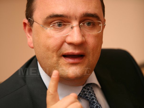 Imaginea articolului Percheziţii la avocatul Doru Boştină, într-un dosar de evaziune fiscală în domeniul IT