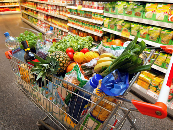 Imaginea articolului Primele efecte ale reducerii TVA: Vânzările de alimente au crescut cu 17%