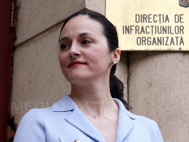 Imaginea articolului Alina Bica doreşte să-şi deschidă cabinet de avocatură în judeţul Dolj