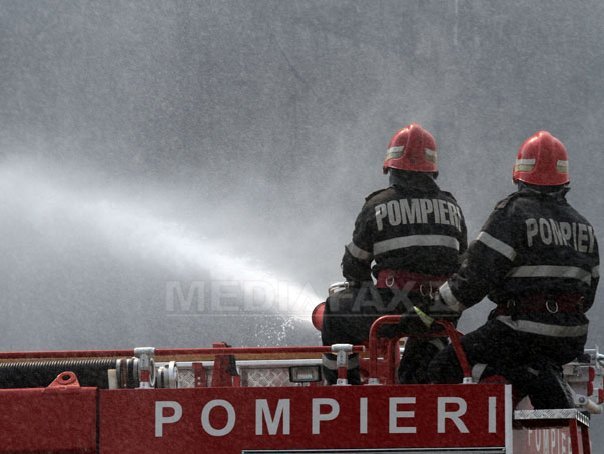 Imaginea articolului Incendiu la un hotel din Mamaia. Mai mulţi turişti au fost evacuaţi