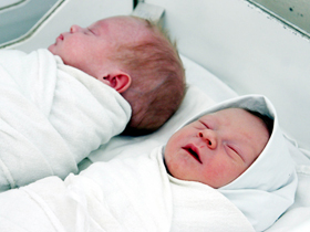 Imaginea articolului Termenul de înregistrare a unui nou-născut, modificat: Perioada va creşte de la 15 la 30 de zile