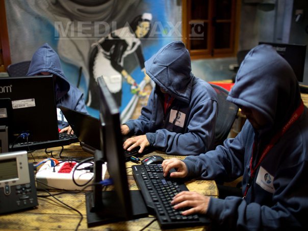 Imaginea articolului Florin Cosmoiu, SRI: România este o ţintă a atacurilor cibernetice sponsorizate statal. Vor să fure informaţii strategice