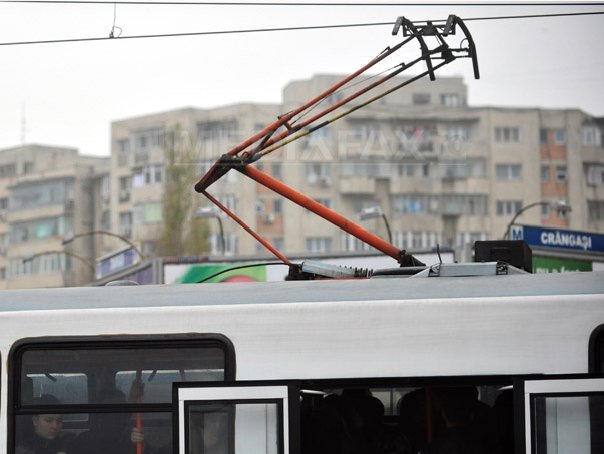 Imaginea articolului Circulaţia tramvaielor a fost blocată în zona Ştefan cel Mare din cauza unui accident. Un pieton a fost rănit / Traficul a fost reluat