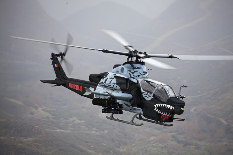 Imaginea articolului Adrian Ţuţuianu trimite o scrisoare guvernului SUA pentru achiziţonarea de elicoptere de atac: Ar putea ajunge în posesia Armatei României în 2019