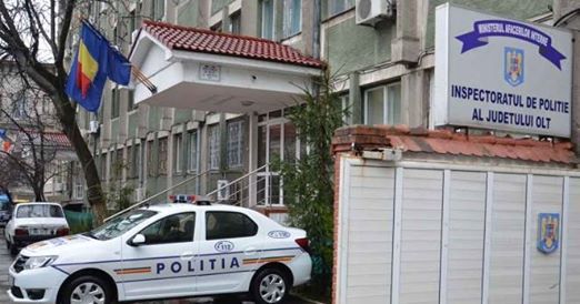 Imaginea articolului Adjunctul Poliţiei Locale Slatina a rămas fără permis, după ce a lovit doi pietoni