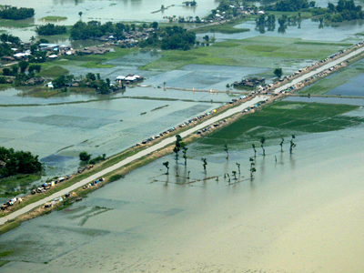 Imaginea articolului Avertizare MAE: Inundaţii severe în Kerala, India. Peste 100 de persoane decedate