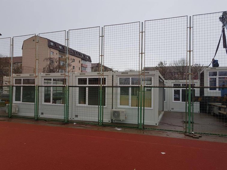 Imaginea articolului Doar şapte din cele 29 de şcoli din Suceava care au toaleta în curte au optat una tip container