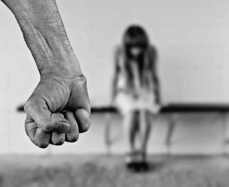 Imaginea articolului Psiholog, despre cazurile şocante de copii violaţi: Bărbatul a profitat de situaţia lor precară. Fata de 14 ani, sigur provine dintr-un mediu dezorganizat