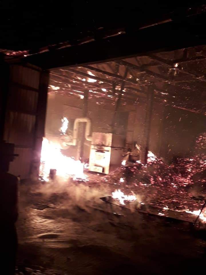 Imaginea articolului Incendiu violent la un atelier de prelucrare a lemnului din Hunedoara