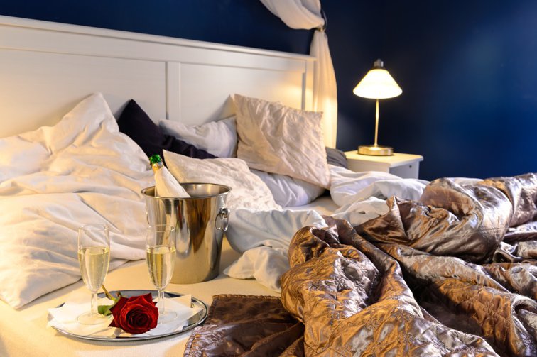 Imaginea articolului Ofertele hotelierilor pentru Ziua Îndrăgostiţilor. Cât costă o escapadă romantică la munte 