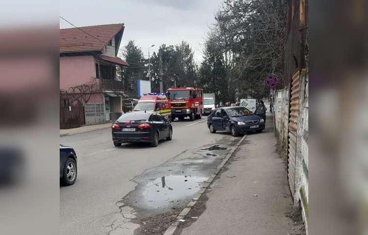 Imaginea articolului Un şofer de 90 de ani din Bucureşti a provocat un accident rutier în care a fost rănită o tânără de 28 de ani