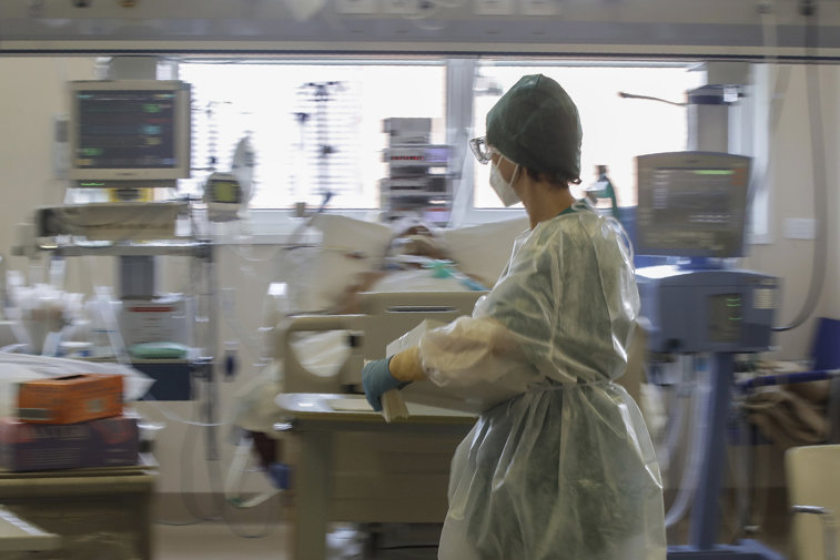 Imaginea articolului Operaţie în premieră, la Timişoara. Neurochirurgia funcţională, eficientă la pacienţi cu epilepsie sau Parkinson, e slab dezvoltată în România
