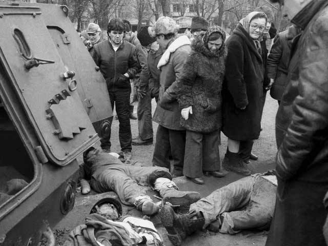 Imaginea articolului ISTORIA FĂRĂ PERDEA | Militarii pro-sovietici de la conducerea MApN şi crimele lor: ”Nu am înţeles cum nişte militari ai armatei române au deschis focul asupra noastră, atâta timp cât şi noi serveam aceeaşi patrie”

