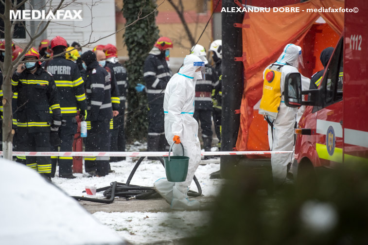 Imaginea articolului Spitalele, bombe cu ceas. Tragedia de la Matei Balş se poate repeta oricând, mai ales în lipsa autorizaţiilor ISU