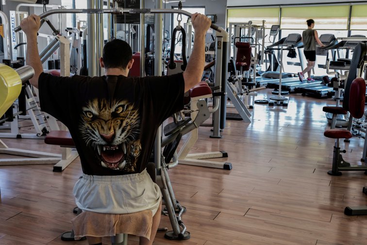 Imaginea articolului Pandemia i-a determinat pe amatorii de fitness să se mute din sală în online