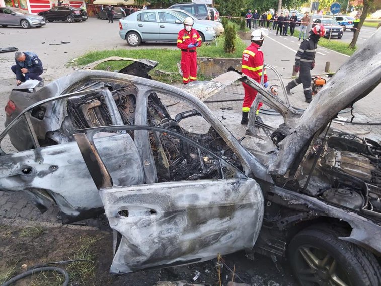 Imaginea articolului Ce spune patronul vulcanizării auto din Arad unde Ioan Crişan a mers cu maşina sa Mercedes Benz, înainte să moară în explozie
