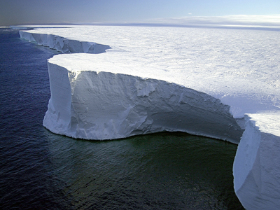 Imaginea articolului „Pământul bulgăre de zăpadă”. Prin câte ere glaciare a trecut planeta noastră şi cum s-a dezgheţat - studiu