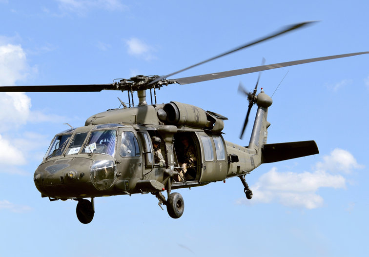 Imaginea articolului Elicopterele Black Hawk care vor fi livrate MAI din 2023 vor fi întreţinute şi reparate în Bacău