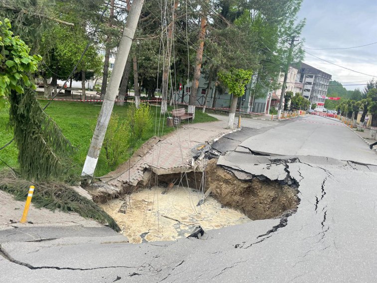 Imaginea articolului Prahova: Institutul Geologic va face foraje în zona afectată din Slănic