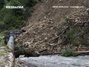 Suceava: Alunecări de teren în comuna Brodina (Imagine: Mediafax Foto)
