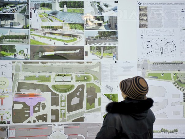 Imaginea articolului Oprescu: Până în aprilie 2012 sper să fie amenajat spaţiul suprateran parcării de la Universitate